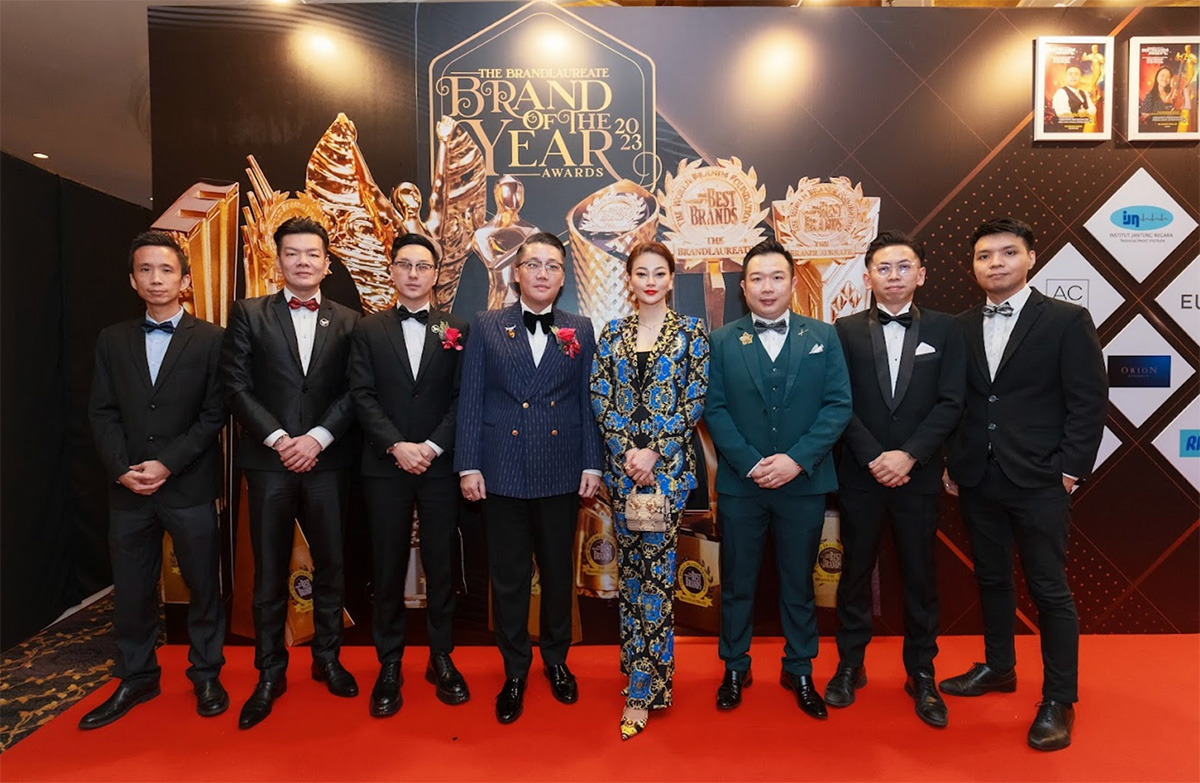 First Pavilion Global Berhad Triumphs at The BrandLaureate Brand of the Year Awards 2023 – A Recognition of Fintech Excellence